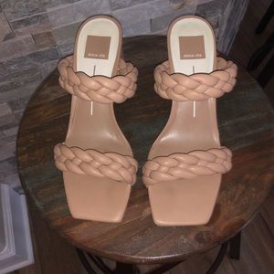 Tan dolce vita heels